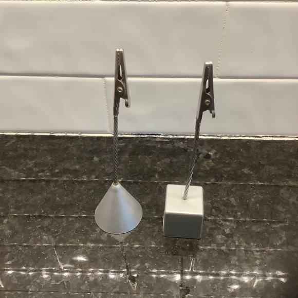 Silver Photo Place Card Memo Clips Set of 2 - Picture 1 of 5